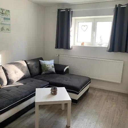 Nahe Am Wasser Gebaut - Apartamento *