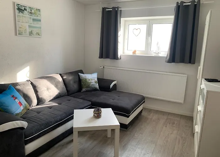 Nahe Am Wasser Gebaut - Lägenhet *